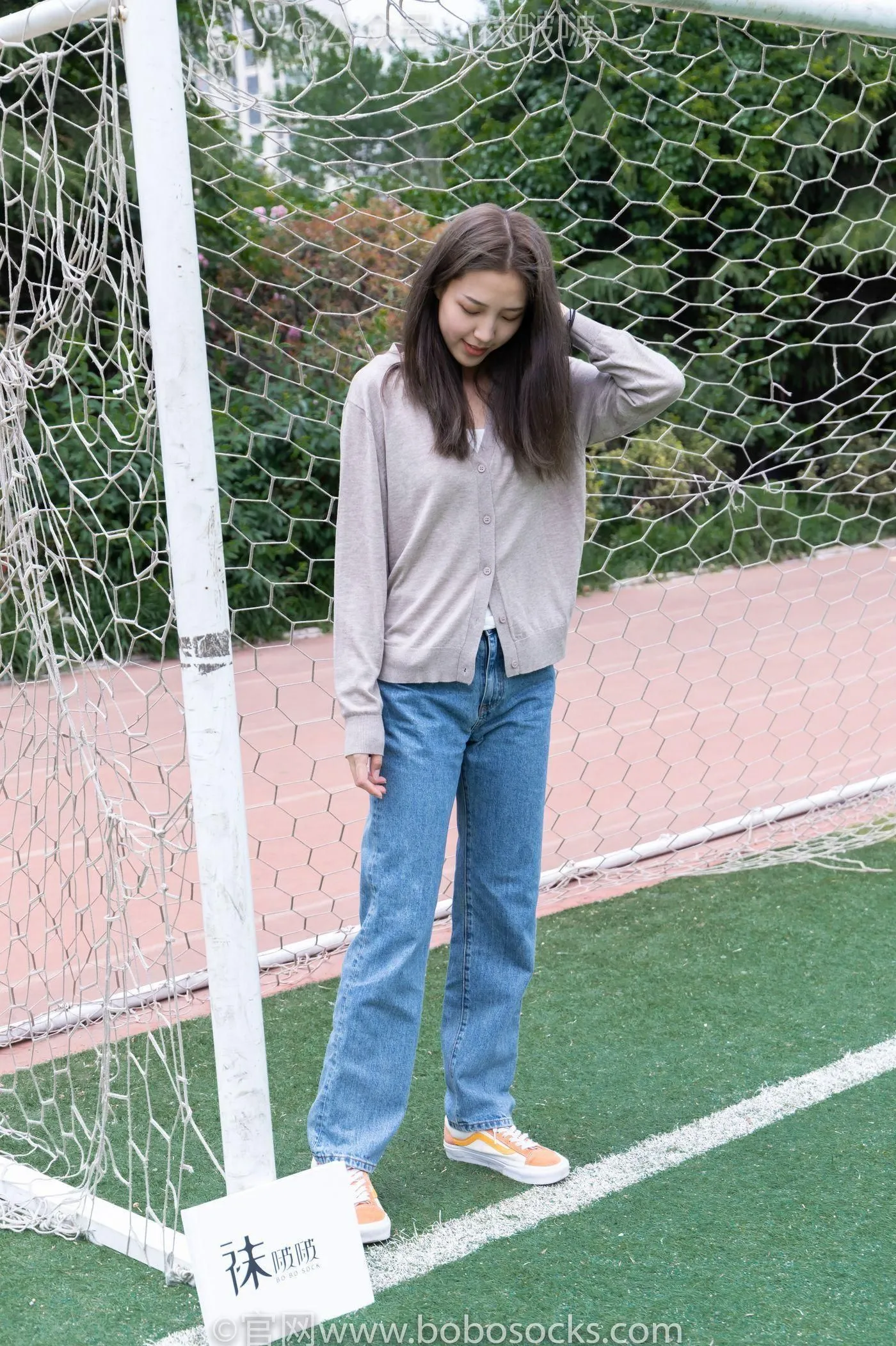 [BoBoSocks袜啵啵]NO.004 泡芙-vans帆布鞋、白棉袜、裸足 [127P]插图6